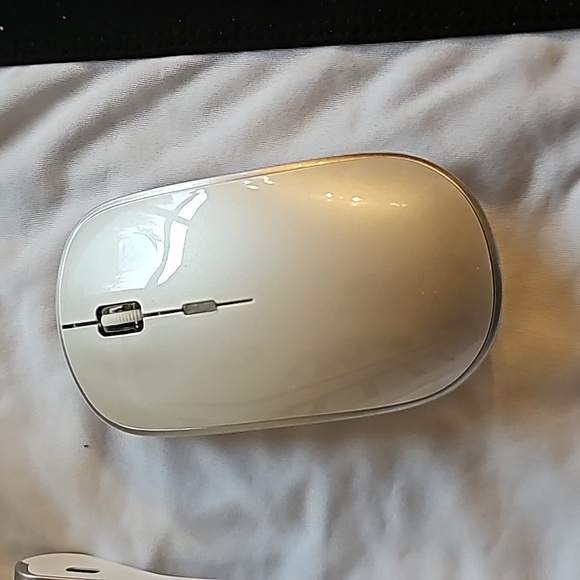 Joyaccess wireless keyboard and mouse - Picture 3 of 4